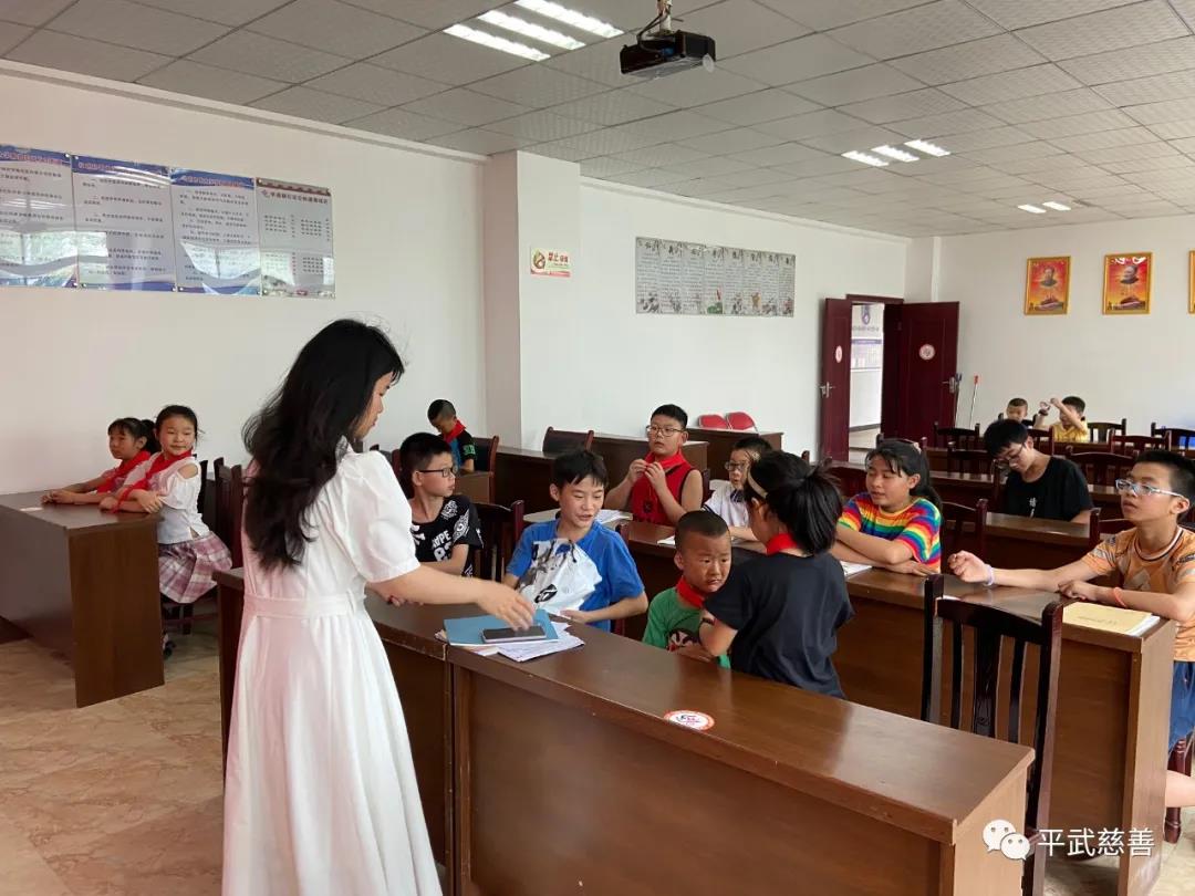 学业辅导.jpg 学业辅导.jpg